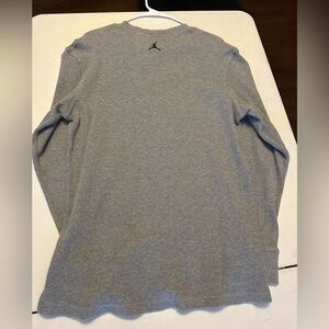 Nike Air Jordan Grey Thermal Men’s Sz Medium